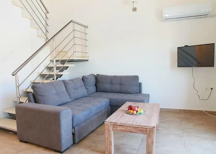 Xaradiotis House - A Modern Away From Vakantiehuis *