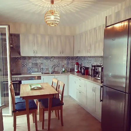 Xaradiotis House - A Modern Away From Holiday home *